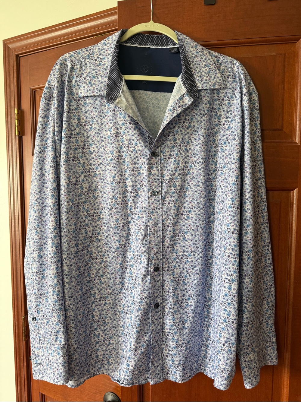 Men's Con.Struct Light Blue Floral Button-Up Shirt